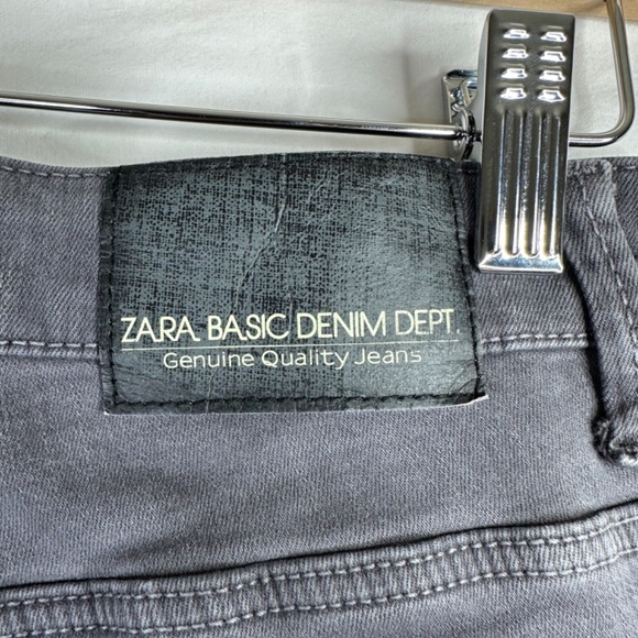 Zara Women's Basic Denim Dark Gray Jeans Size 8 - Picture 5 of 9